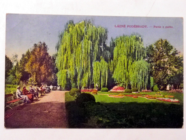 LÁZNĚ PODĚBRADY PARTIE Z PARKU