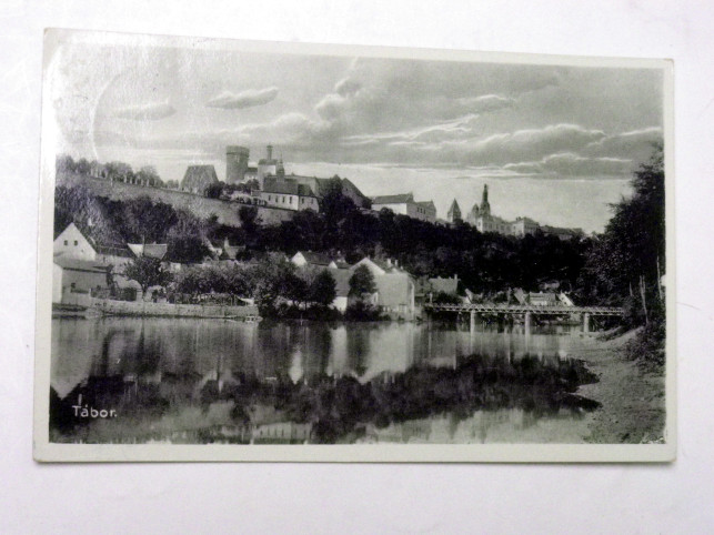 TÁBOR