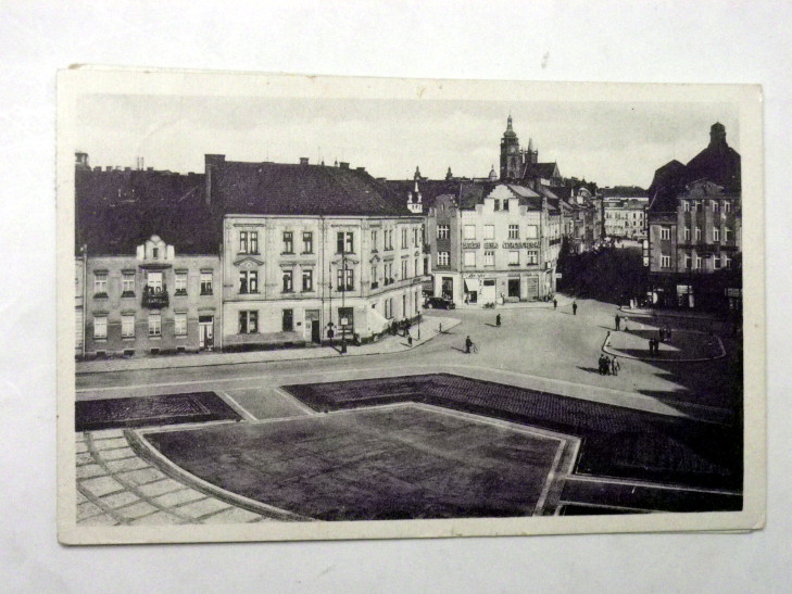 HRADEC KRÁLOVÉ