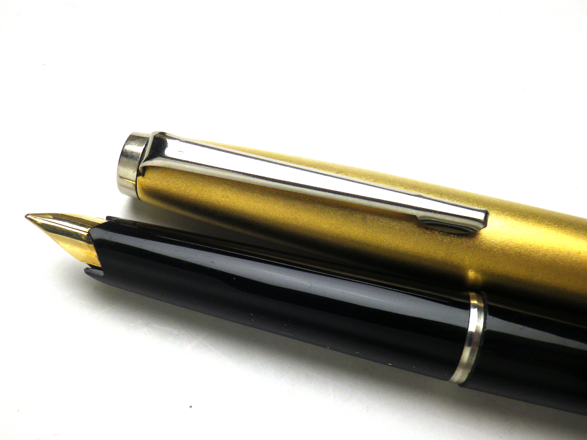 ELEGANTNÍ CENTROPEN 5270 ZLATÝ HROT RIPET