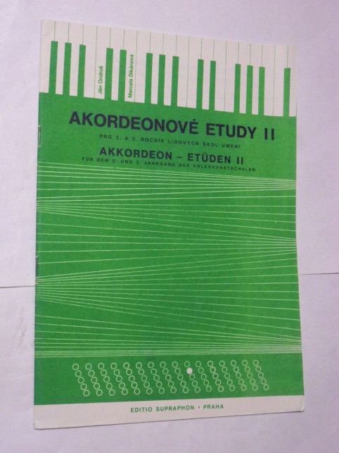 AKORDEONOVÉ ETUDY II