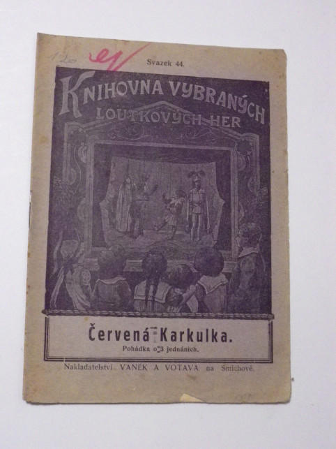 Jindřich Hradecký ČERVENÁ KARKULKA
