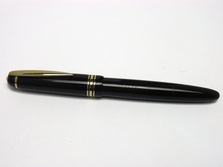 EBONITOVÉ PLNICÍ PERO CENTROPEN BARCLAY 1304 ČESKOSLOVENSKO 1956