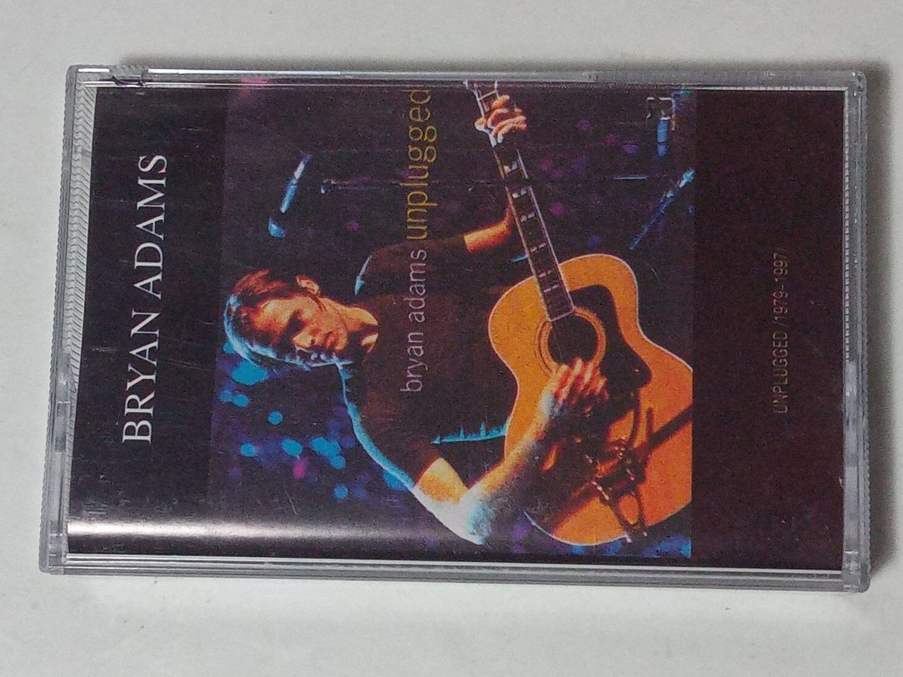 BRYAN ADAMS UNPLUGGED MC KAZETA