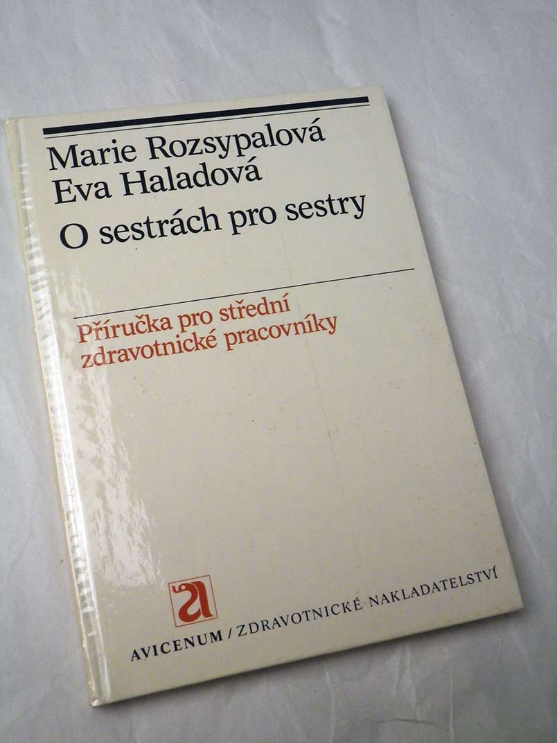 Marie Rozsypalová O SESTRÁCH PRO SESTRY